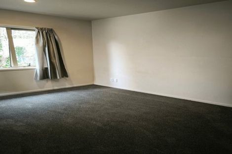 Photo of property in 8a Tide Close, Mount Wellington, Auckland, 1060