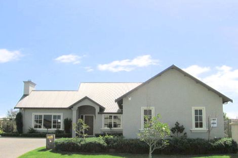 Photo of property in 24 Santa Cruz Drive, Papamoa Beach, Papamoa, 3118