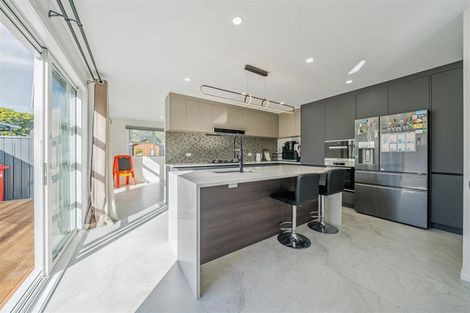 Photo of property in 32 Castletown Street, Wallaceville, Upper Hutt, 5018
