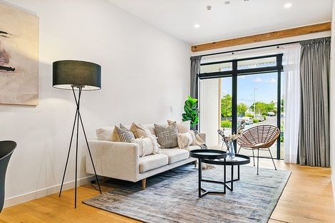 Photo of property in 3/167 Hobsonville Point Road, Hobsonville, Auckland, 0616