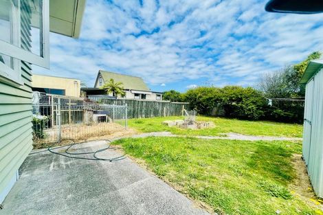 Photo of property in 28 Pembroke Street, Papatoetoe, Auckland, 2025