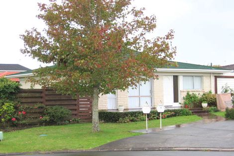 Photo of property in 9b Bungalore Place, Half Moon Bay, Auckland, 2012