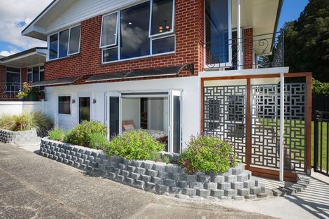 Photo of property in 35 Hillcrest Road, Hillcrest, Hamilton, 3216