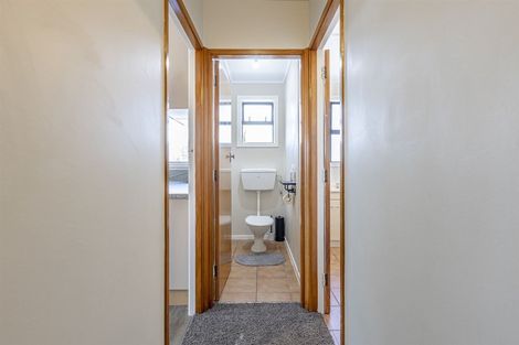 Photo of property in 12a Russell Street, Feilding, 4702