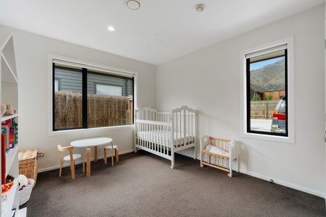 Photo of property in 9 Red Cottage Drive, Lake Hayes, Queenstown, 9304