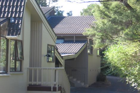 Photo of property in 2/30 Kauri Road, Birkenhead, Auckland, 0626