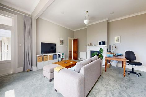 Photo of property in 31 Maarama Crescent, Aro Valley, Wellington, 6021