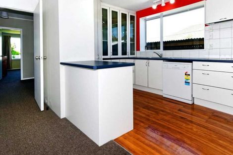 Photo of property in 16 Renfrew Street, Upper Riccarton, Christchurch, 8041