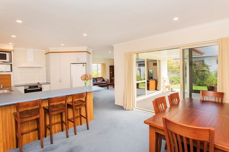 Photo of property in 19 Margaret Place, Lytton West, Gisborne, 4010