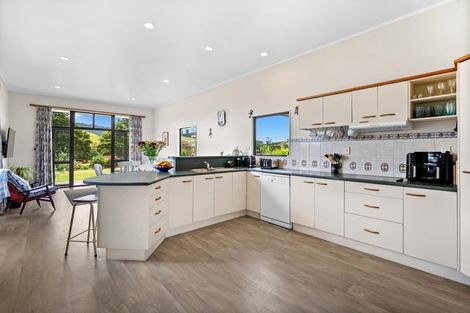 Photo of property in 29 Pataua Road North, Whareora, Whangarei, 0175