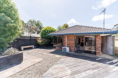 Photo of property in 3 Silverdale Court, Terrace End, Palmerston North, 4410