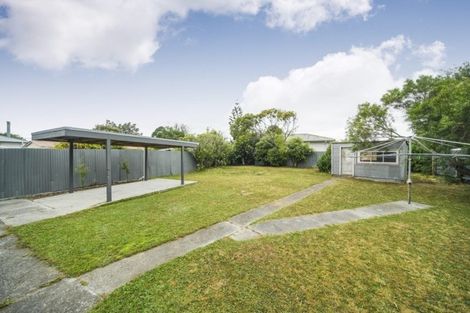 Photo of property in 17 Peters Avenue, Cloverlea, Palmerston North, 4412