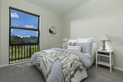 Photo of property in 36 Taiororua Avenue, Massey, Auckland, 0614