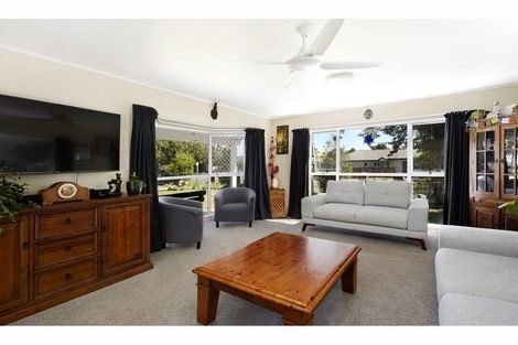 Photo of property in 13 Malthouse Crescent, Brightwater, 7022