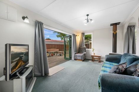 Photo of property in 10 Theyers Street, Alexandra, 9320