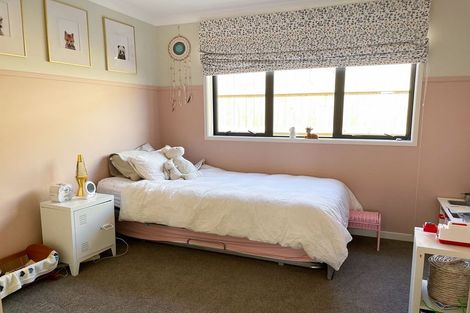 Photo of property in 12 Arohena Court, Ohauiti, Tauranga, 3112