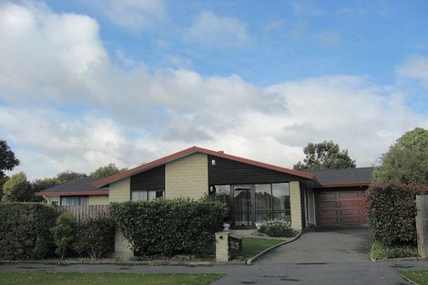 Photo of property in 23 Sayers Crescent, Ilam, Christchurch, 8041