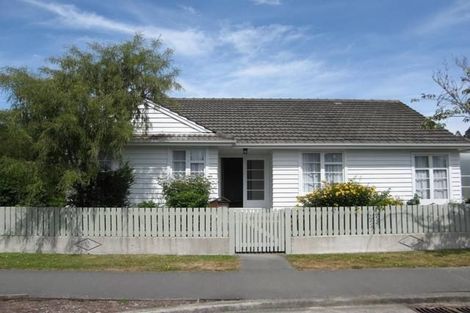 Photo of property in 1 Chepstow Avenue, Fendalton, Christchurch, 8052