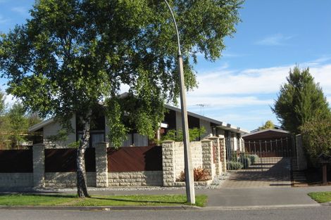 Photo of property in 11 Chadlington Street, Parklands, Christchurch, 8083