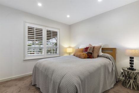 Photo of property in 1/9 Stanley Avenue, Milford, Auckland, 0620