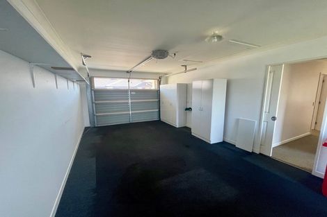 Photo of property in 8 Ian Peter Way, Otaki, 5512