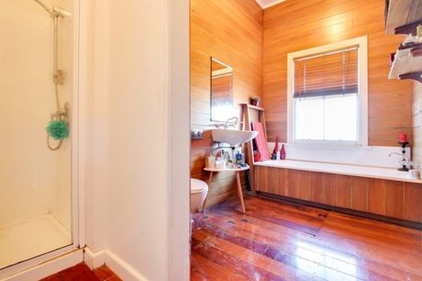 Photo of property in 2 Kipling Avenue, Hospital Hill, Napier, 4110