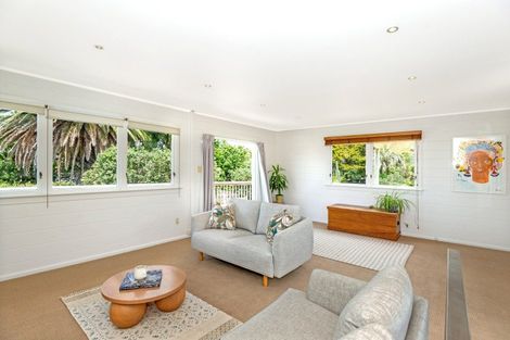 Photo of property in 4 Lysnar Street, Okitu, Gisborne, 4010