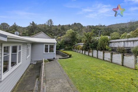 Photo of property in 26 Lowry Crescent, Stokes Valley, Lower Hutt, 5019
