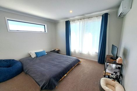 Photo of property in 28 Kauri Amber Road, Westgate, Auckland, 0614
