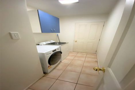 Photo of property in 8 Amdale Avenue, Broomfield, Christchurch, 8042