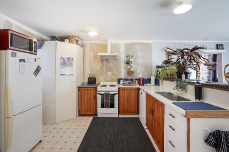 Photo of property in 12 Rata Street, Tokomaru, Palmerston North, 4474