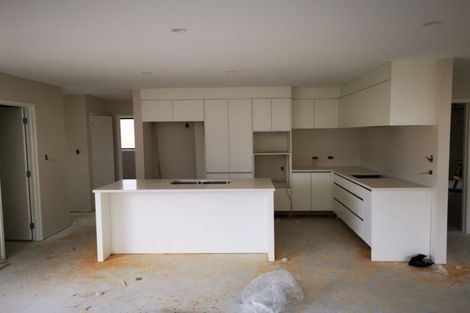 Photo of property in 8 Ropere Street, Kumeu, 0810