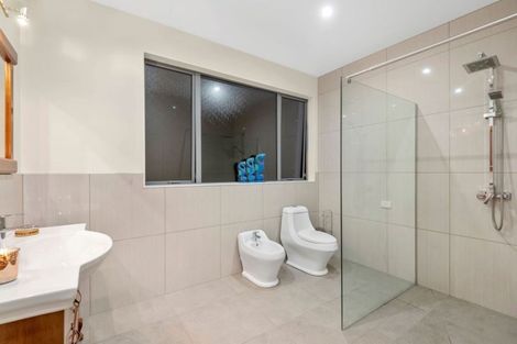 Photo of property in 16 Hobson Heights Road, Lucas Heights, Auckland, 0632