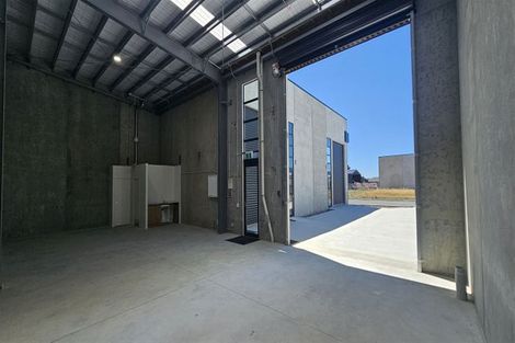 Photo of property in 29 Kairua Road, Kairua, Tauranga, 3175