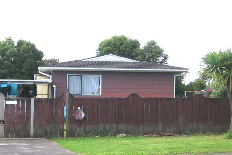 Photo of property in 1/1 Farwood Drive, Henderson, Auckland, 0612