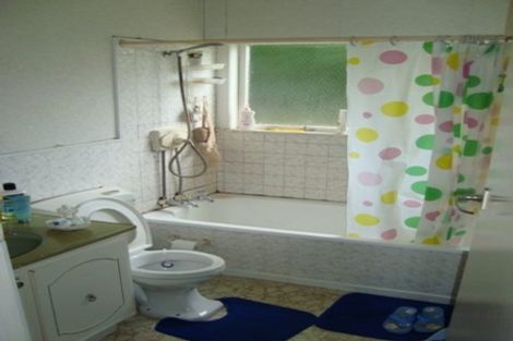 Photo of property in 4/3 Evelyn Place, Hillcrest, Auckland, 0627