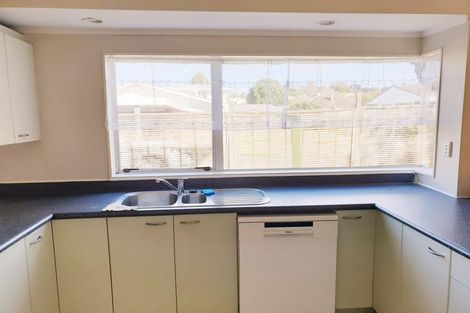 Photo of property in 2d Wendell Place, Greenlane, Auckland, 1061