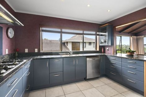 Photo of property in 40 Balmain Road, Chatswood, Auckland, 0626