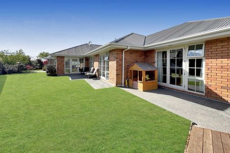 Photo of property in 51 Rempstone Drive, Halswell, Christchurch, 8025