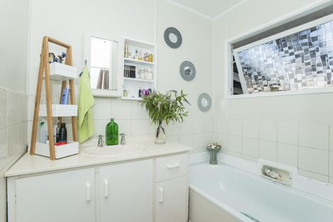 Photo of property in 103 Huxley Road, Outer Kaiti, Gisborne, 4010