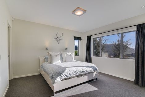 Photo of property in 1 Afton Lane, Jacks Point, Queenstown, 9371