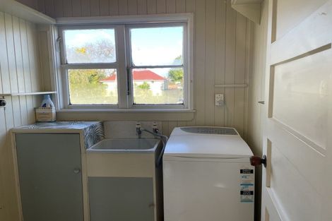 Photo of property in 68 Rutherford Road, Marewa, Napier, 4110