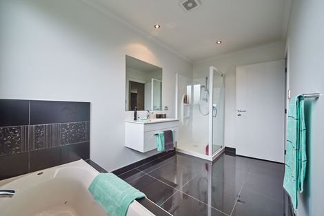 Photo of property in 59 Liberty Grove, Kelvin Grove, Palmerston North, 4414