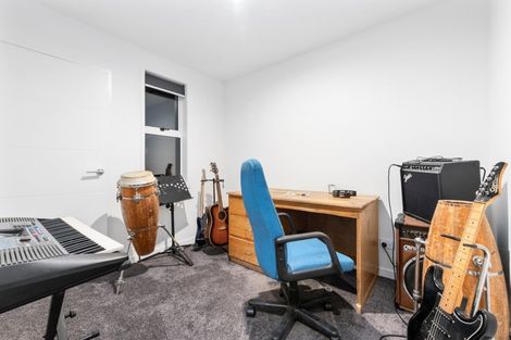 Photo of property in 77 Te Kio Crescent, Papamoa Beach, Papamoa, 3118