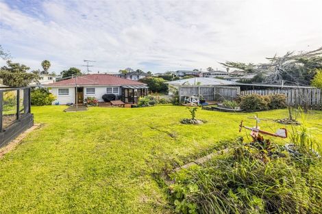 Photo of property in 1 Short Street, Manurewa East, Auckland, 2102