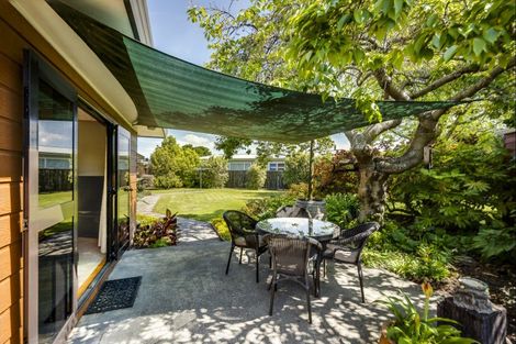 Photo of property in 1311 Caroline Road, Mayfair, Hastings, 4122