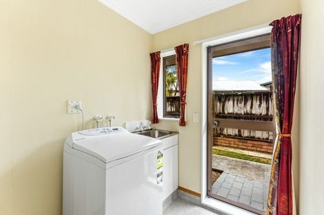 Photo of property in 26 Comeskey Grove, Elderslea, Upper Hutt, 5018