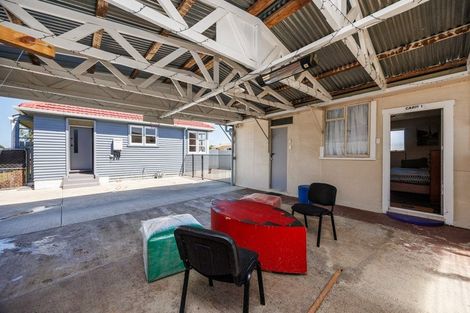 Photo of property in 15 Upham Terrace, Roslyn, Palmerston North, 4414