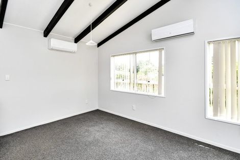 Photo of property in 2/162 Porchester Road, Papakura, 2110