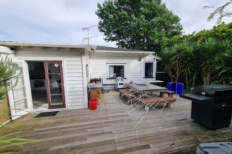 Photo of property in 33 Mount Royal Avenue, Mount Albert, Auckland, 1025